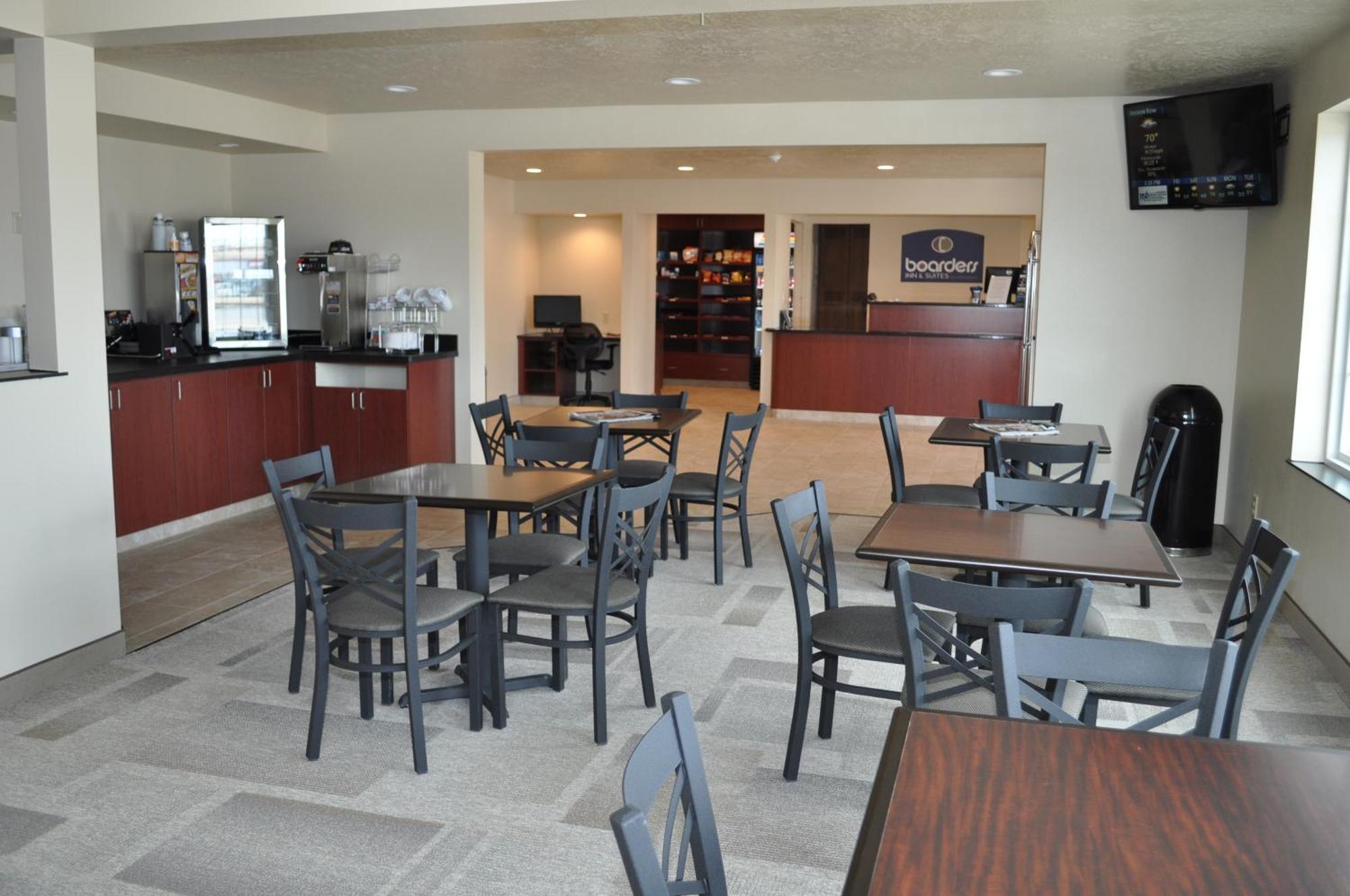 Boarders Inn & Suites By Cobblestone Hotels - Broken Bow Ngoại thất bức ảnh