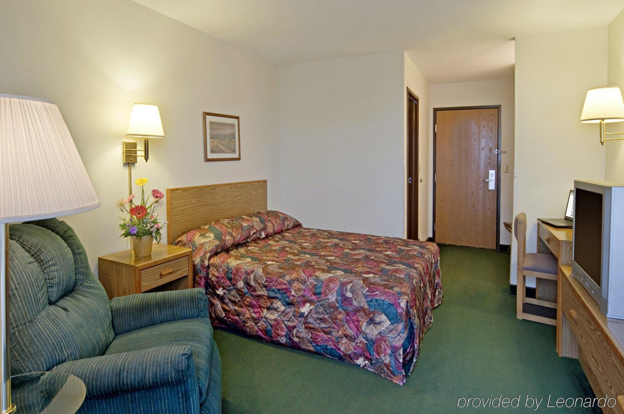Boarders Inn & Suites By Cobblestone Hotels - Broken Bow Phòng bức ảnh